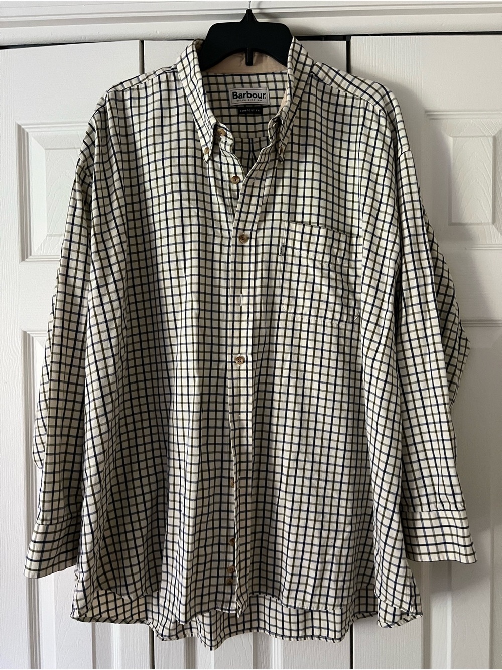 Barbour Plaid Button-Up Shirt in Cream, Navy & Olive